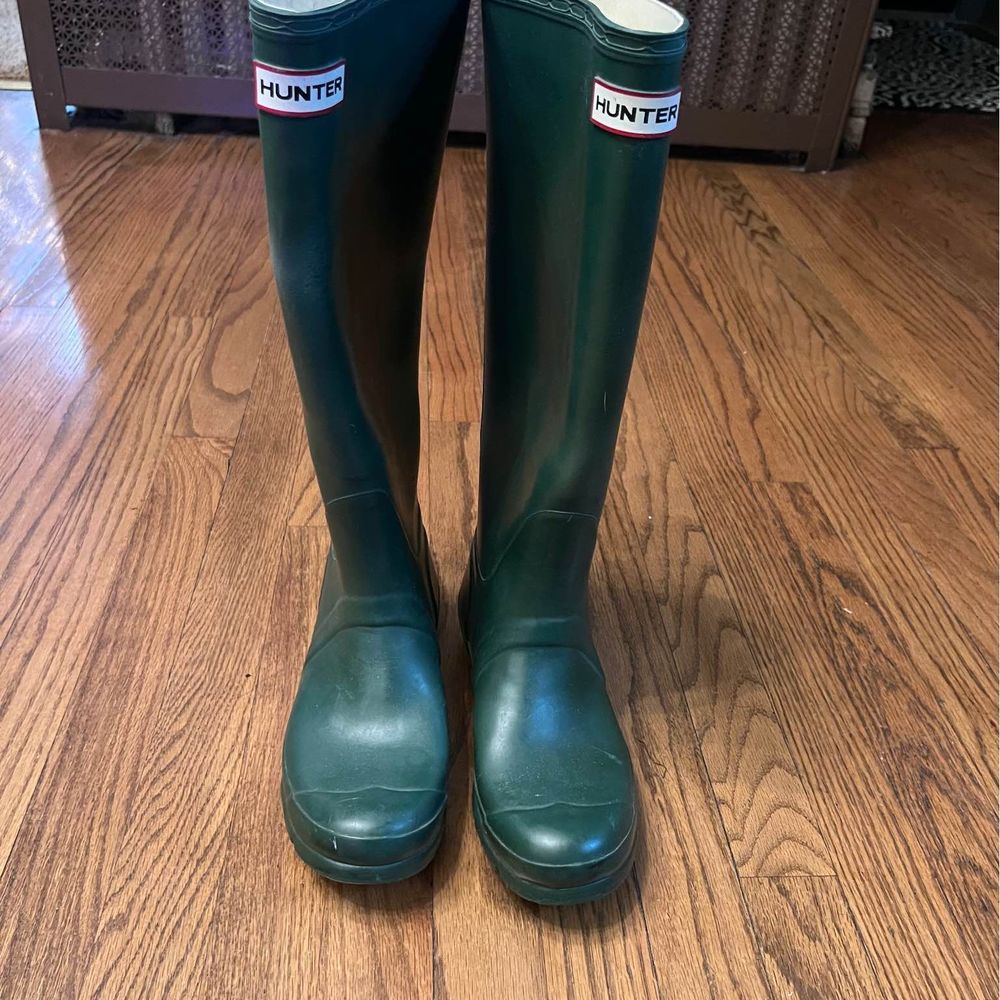 Hunter boots size 7m/8w